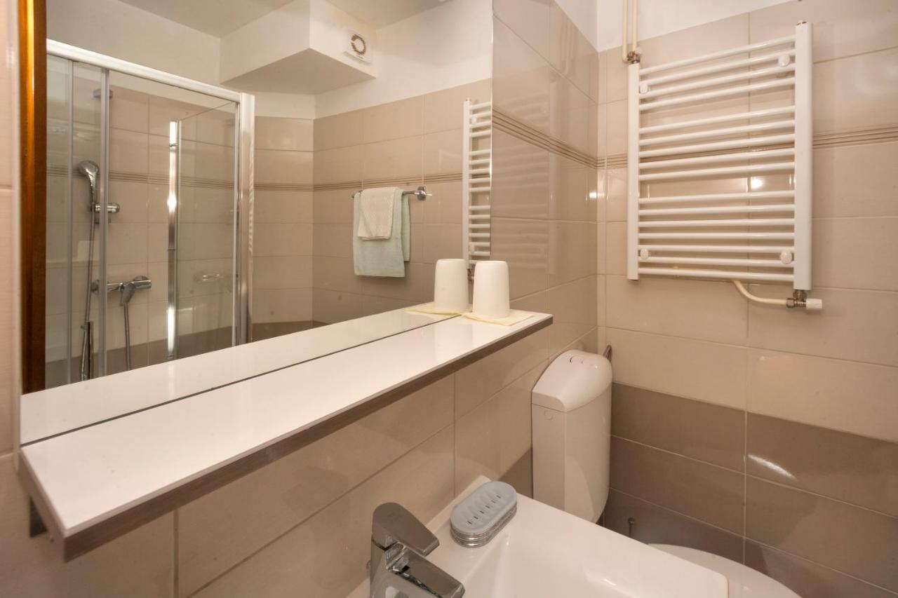 Villa Carolina Tar-Vabriga エクステリア 写真