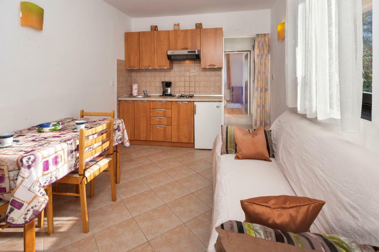 Villa Carolina Tar-Vabriga エクステリア 写真